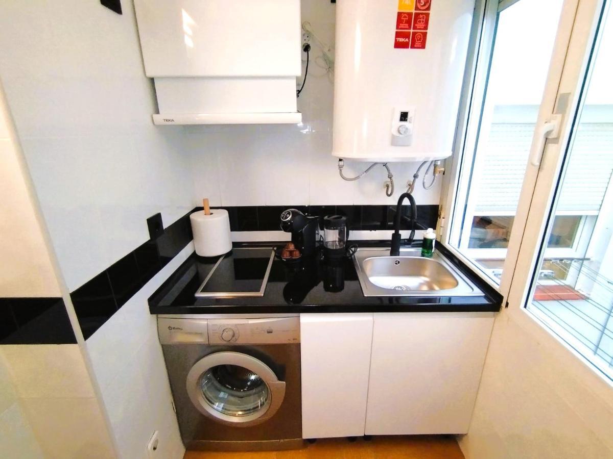 Puerta Del Sol - Apartamento Para 4 Madrid Eksteriør billede